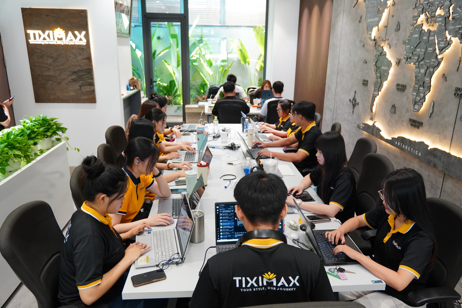 Tiximax Team at Office